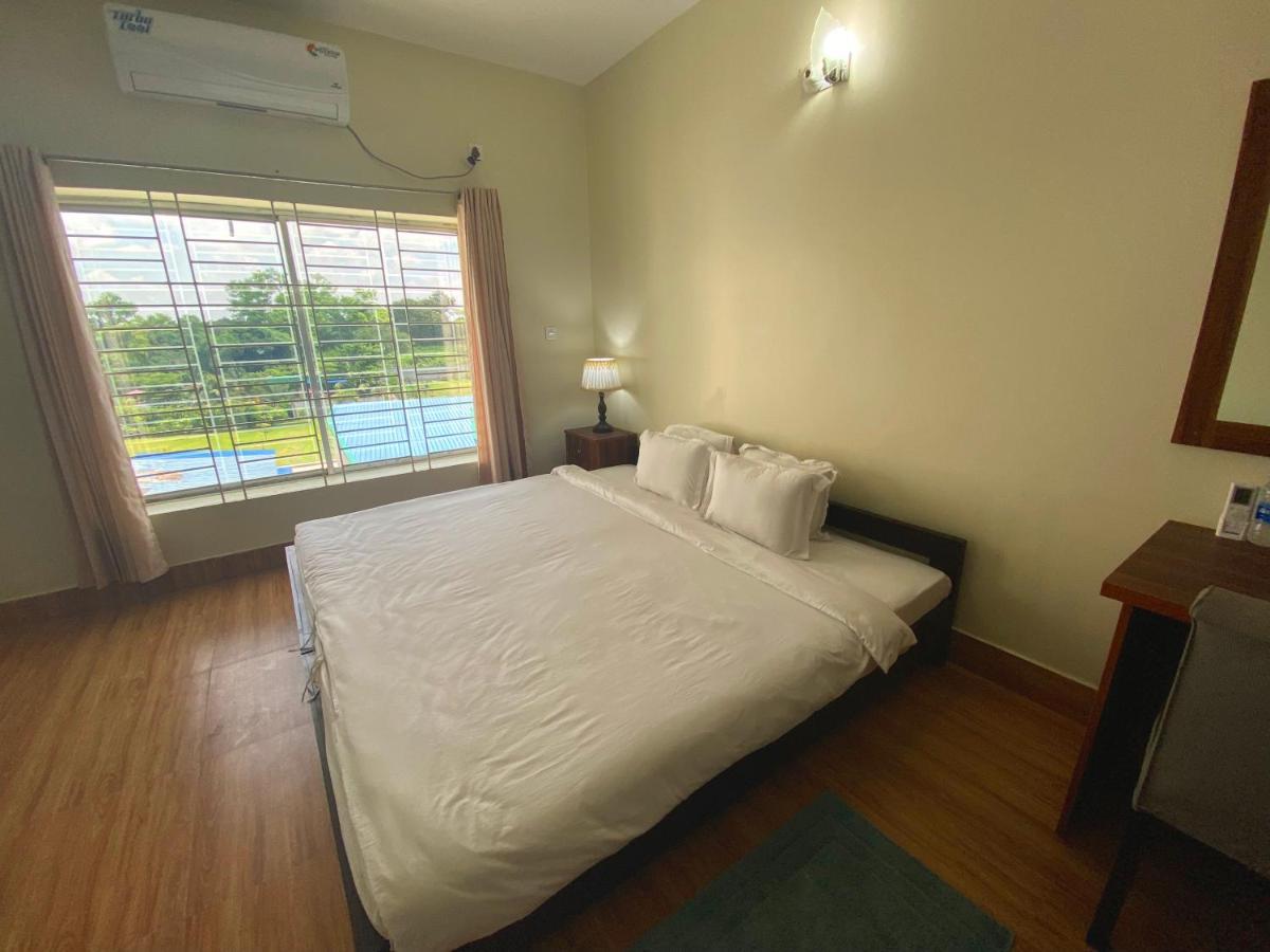 Cculb Resort & Convention Hall Gazipur Exterior foto